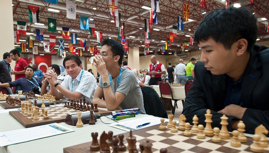 team-philippines-in-istanbul-2012-chess-olympiad