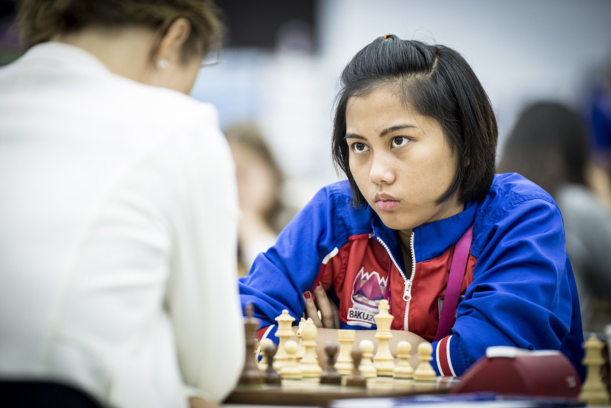 Philippine pride: Janelle Mae Frayna playing in Baku 2016 Chess Olympiad. Photo credit: David Llada